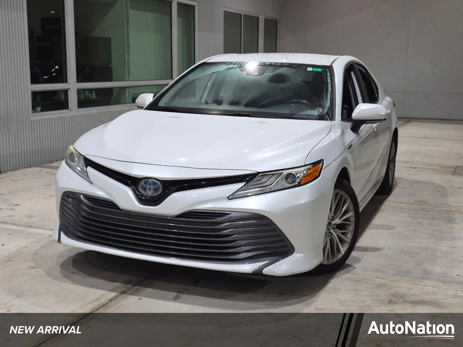  Toyota Camry Hybrid