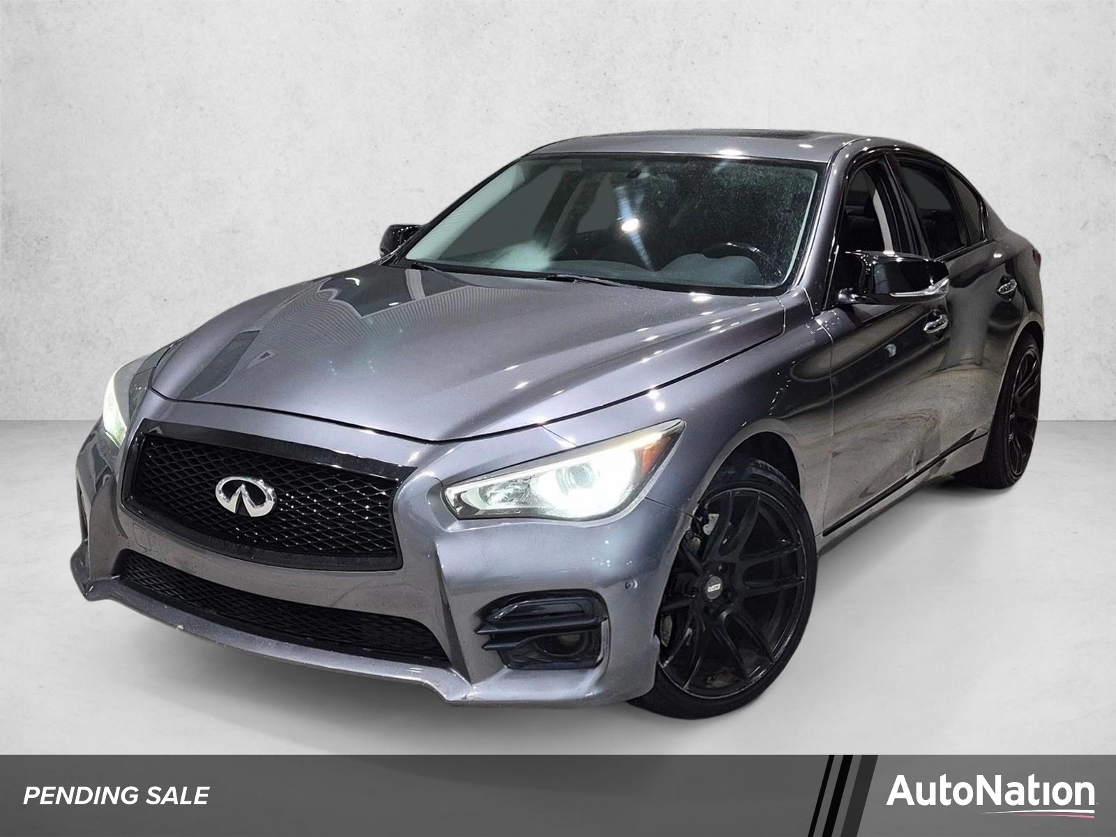 2014 INFINITI Q50