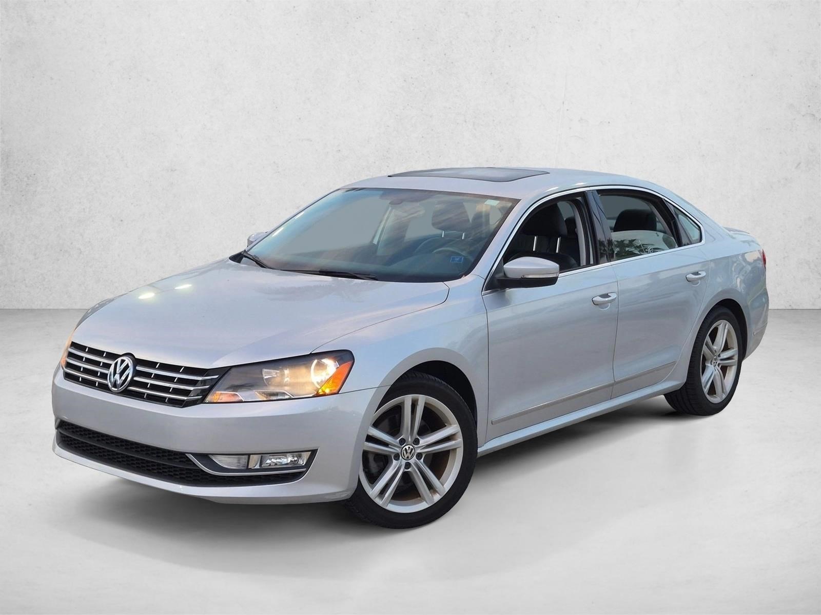Used 2015 Volkswagen Passat 1.8T SEL Premium Sedan