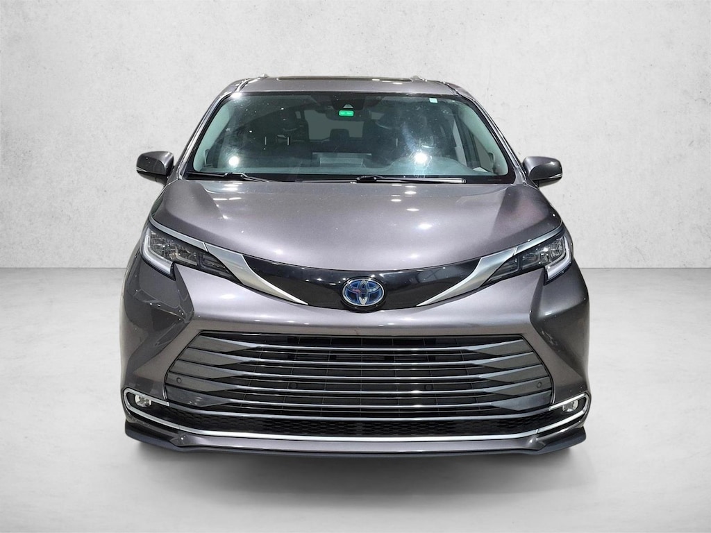 Used 2022 Toyota Sienna Limited 7 Passenger Van Passenger Van