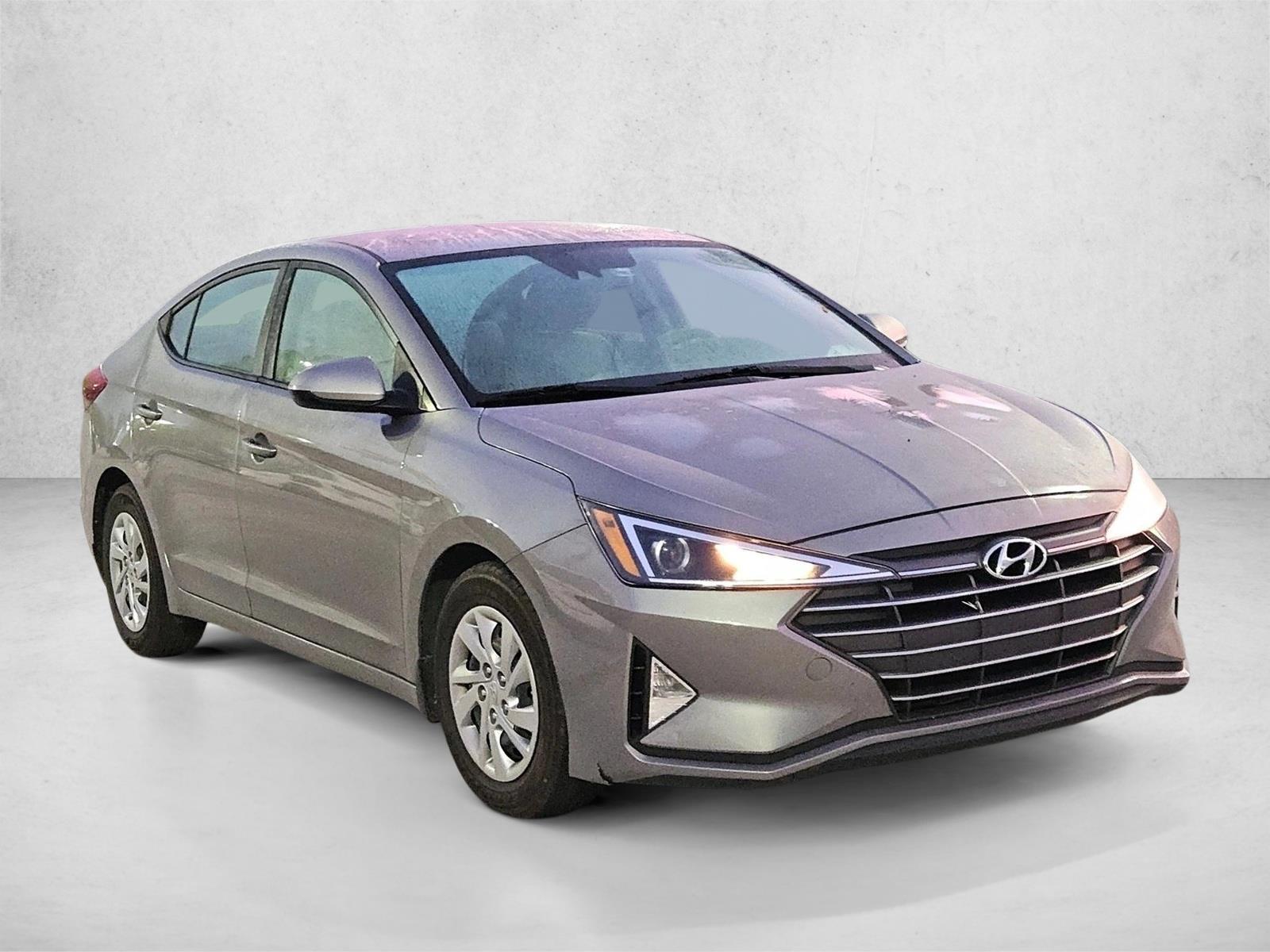 Used 2020 Hyundai Elantra SE Sedan