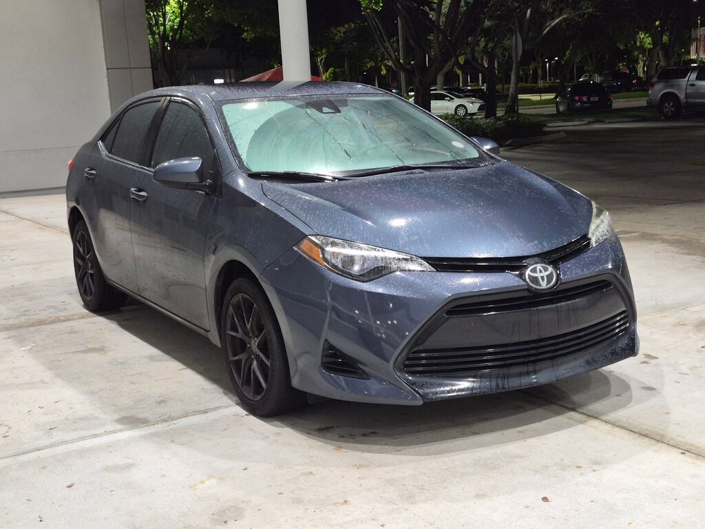 Used 2017 Toyota Corolla LE Sedan