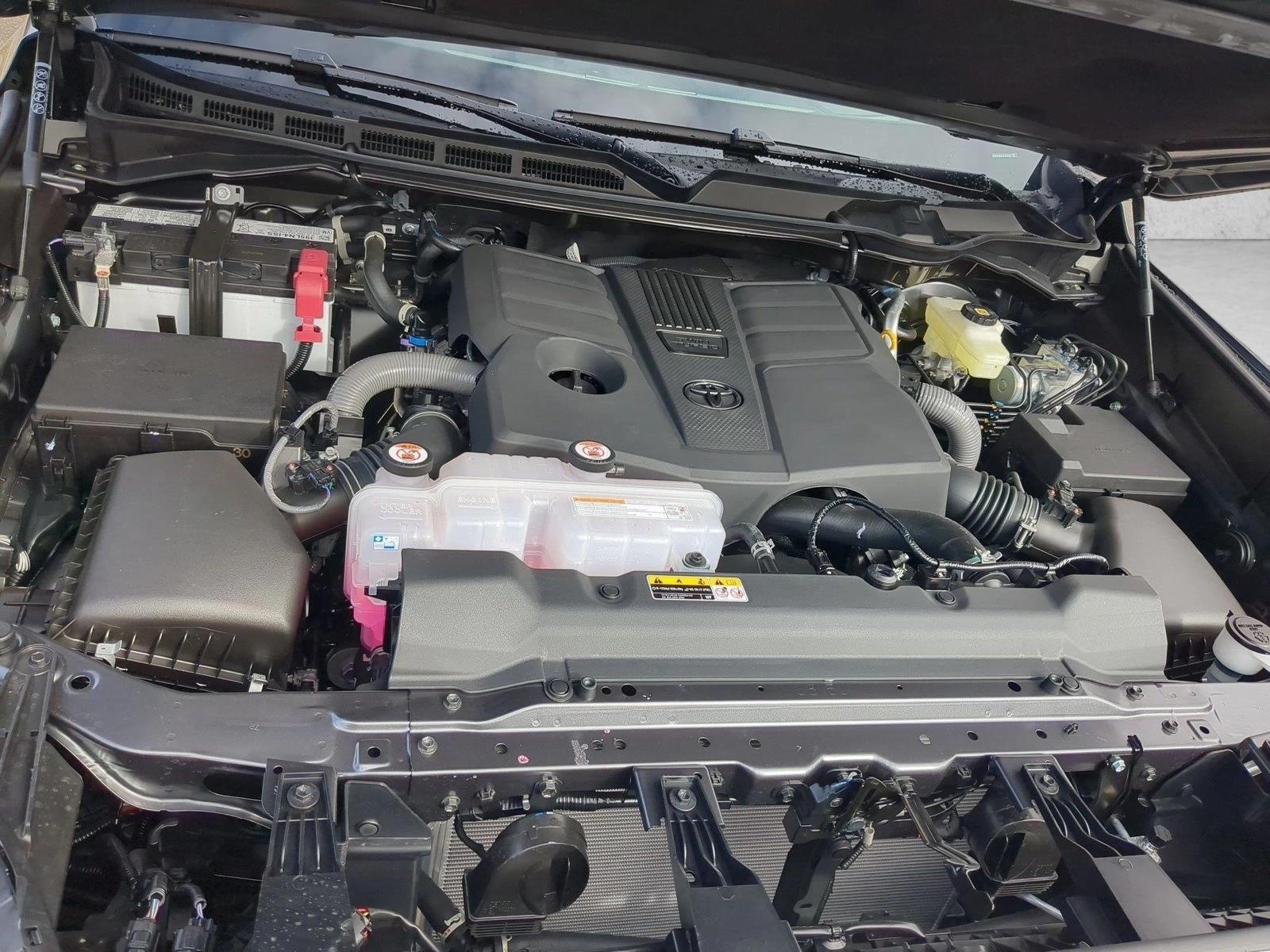 2026 Toyota Tundra Platinum - Photo 17