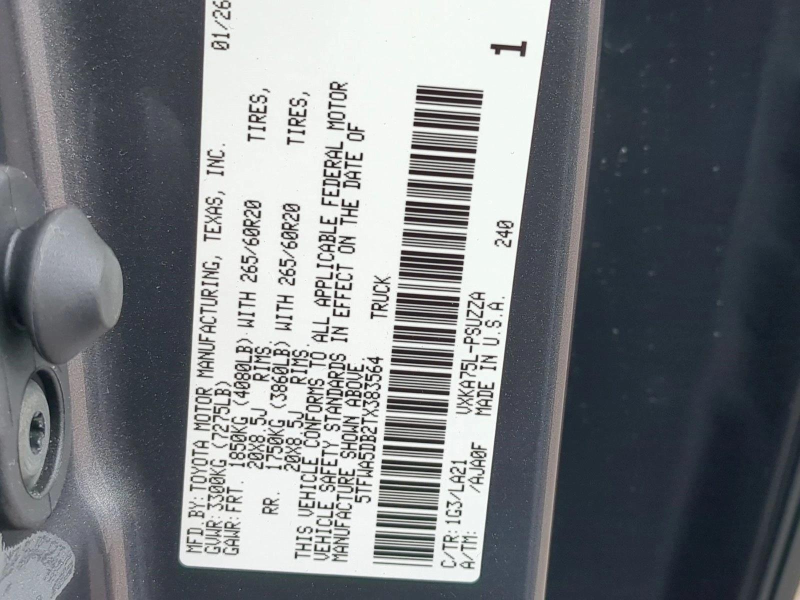 2026 Toyota Tundra Platinum - Photo 18