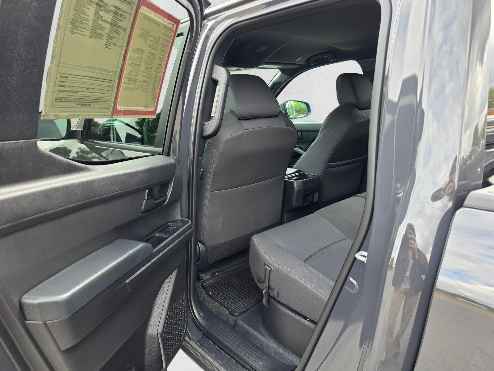 2026 Toyota Tacoma SR5 - Photo 16