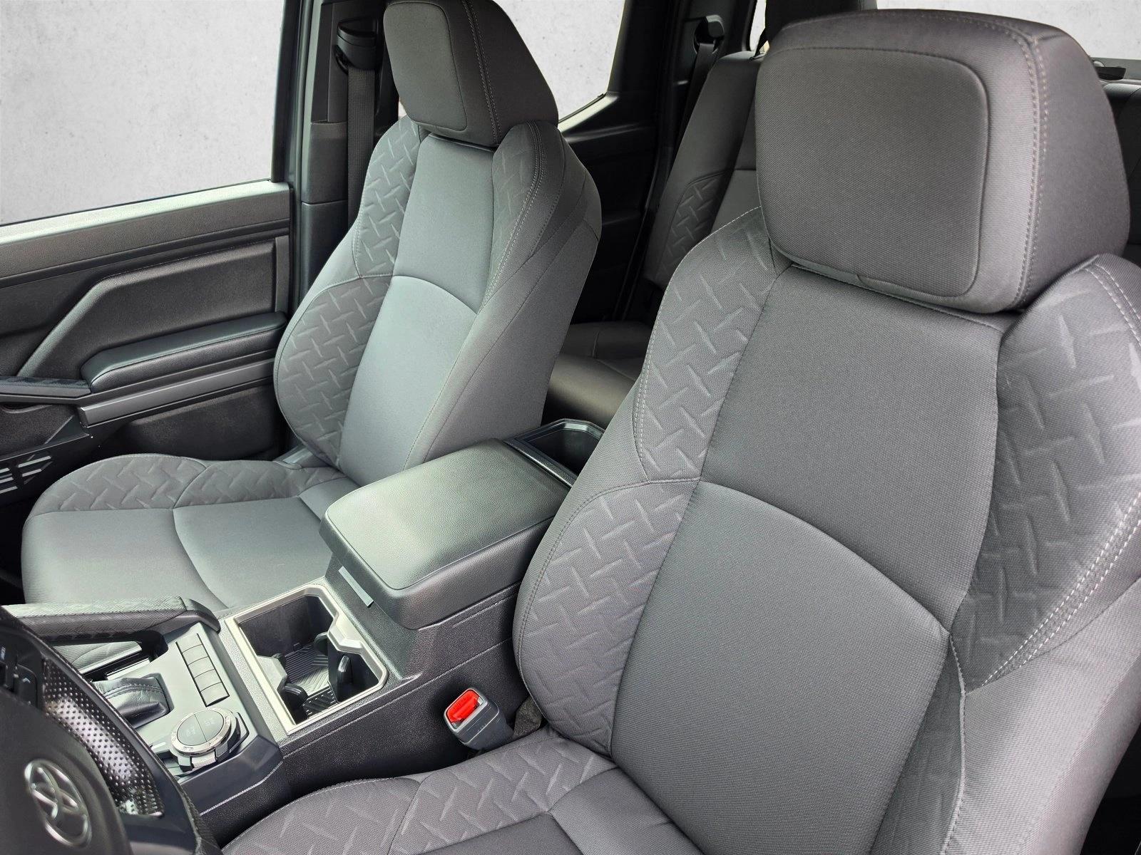 2026 Toyota Tacoma SR5 - Photo 23