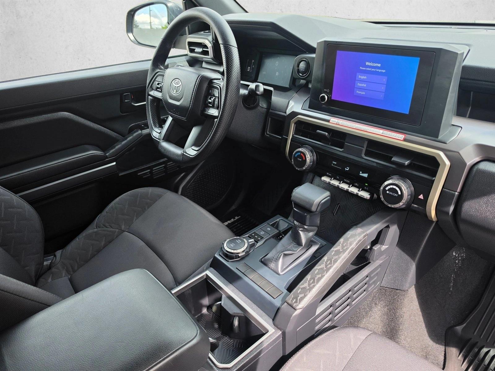2026 Toyota Tacoma SR5 - Photo 10