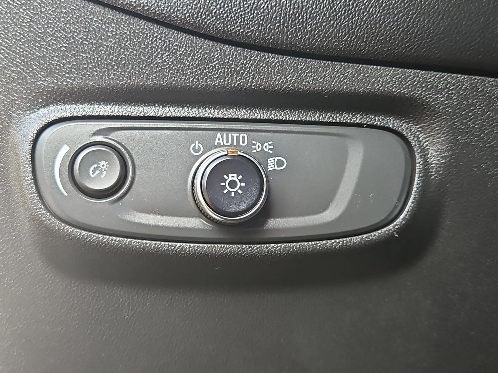 2023 Chevrolet Equinox LT - Photo 16