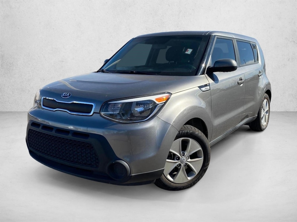 Used 2016 Kia Soul Base FWD Hatchback