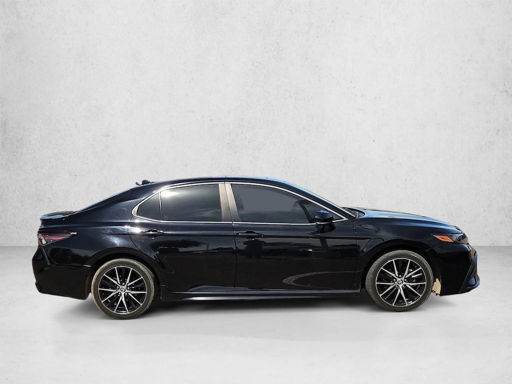 Used 2024 Toyota Camry SE Sedan