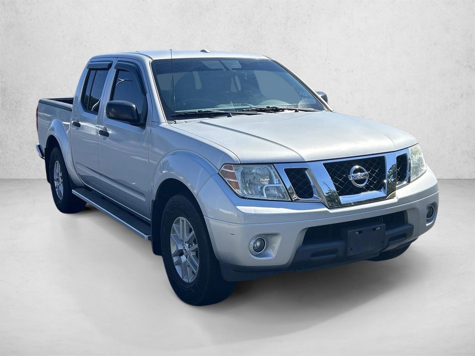 Used 2016 Nissan Frontier SV Truck Crew Cab