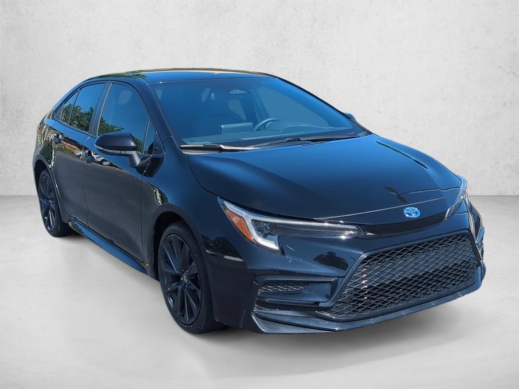 Used 2025 Toyota Corolla Hybrid SE Sedan