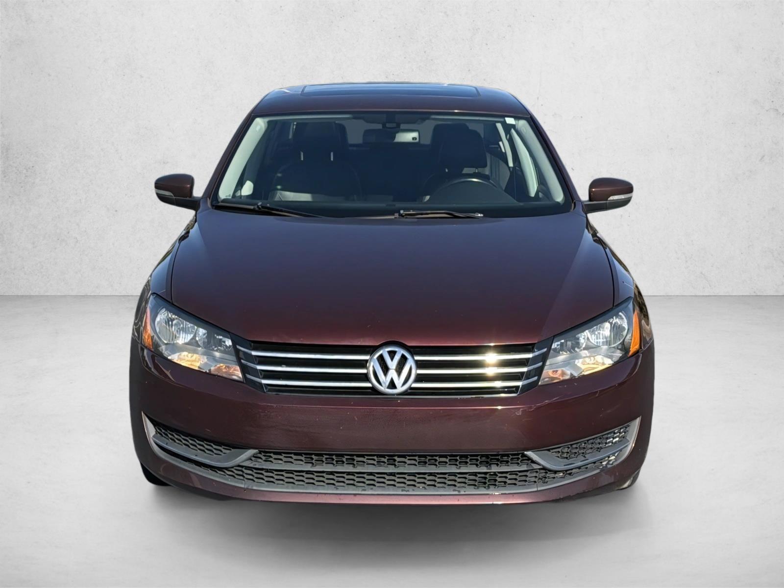 Used 2013 Volkswagen Passat 2.5L SE Sedan