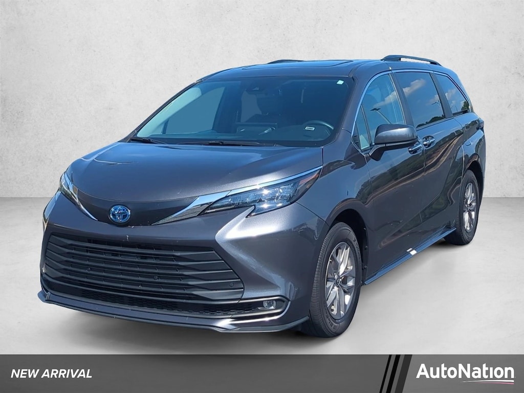 Certified 2025 Toyota Sienna XLE 8 Passenger Van Passenger Van