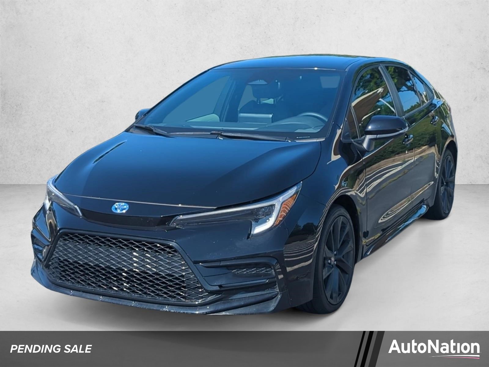 Used 2025 Toyota Corolla Hybrid SE Sedan