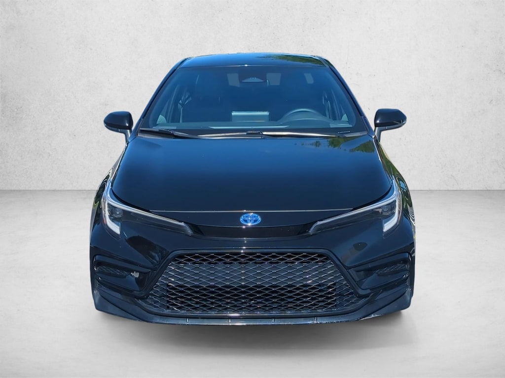 Used 2025 Toyota Corolla Hybrid SE Sedan