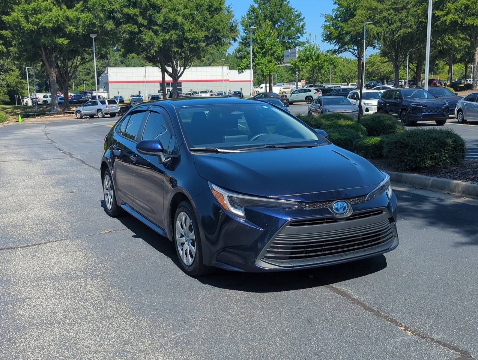 Used 2025 Toyota Corolla Hybrid LE Sedan