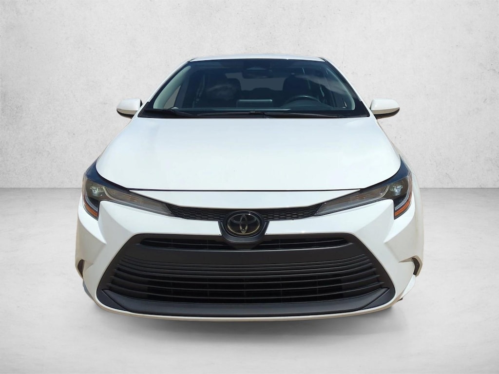 Certified 2025 Toyota Corolla LE Sedan
