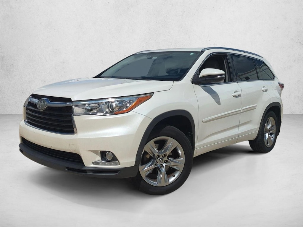 Used 2016 Toyota Highlander Limited Platinum V6 SUV