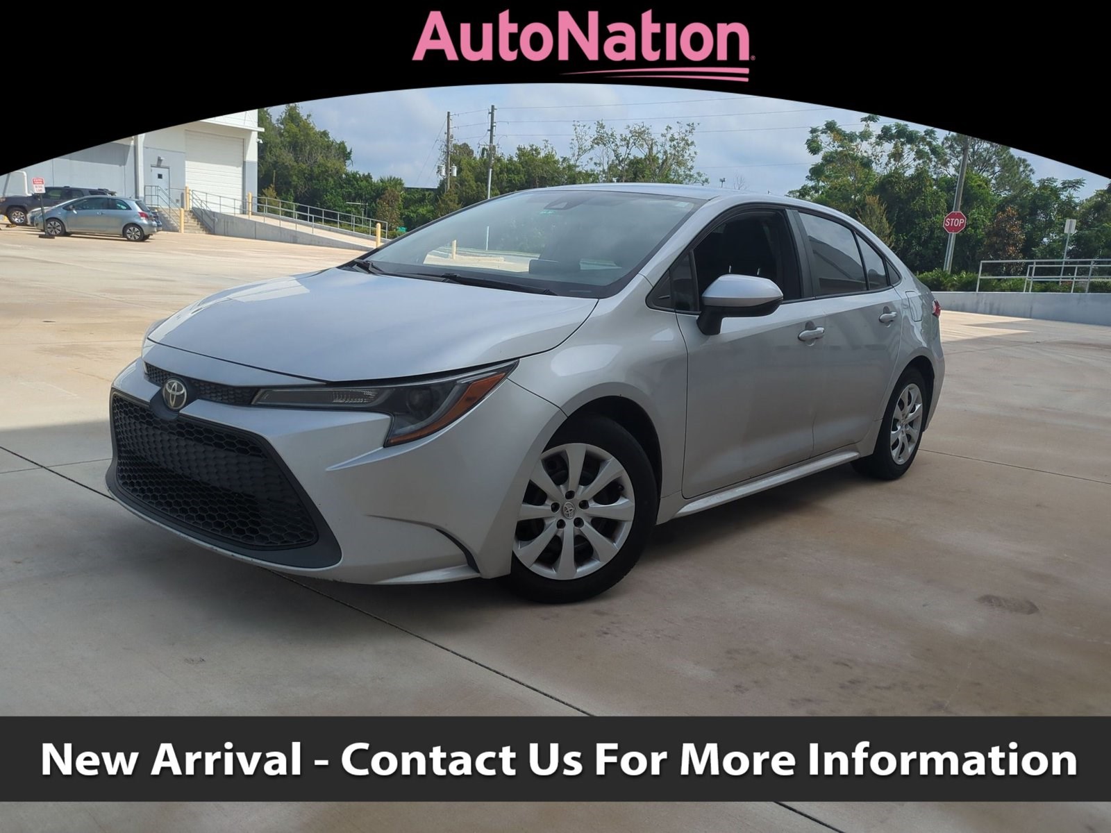 Used 2022 Toyota Corolla LE Sedan