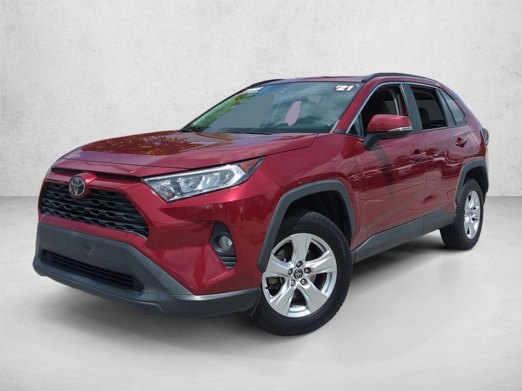 Used 2021 Toyota RAV4 XLE SUV