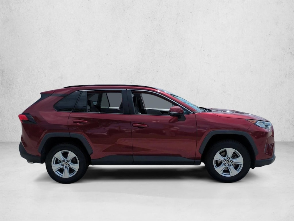 Used 2021 Toyota RAV4 XLE SUV
