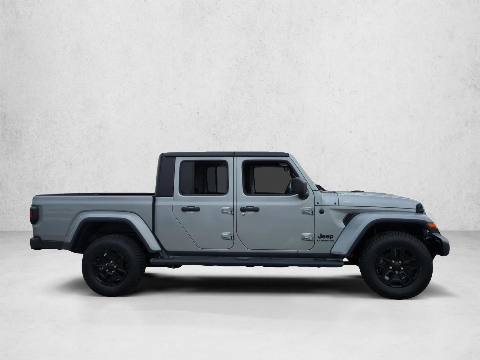 Used 2021 Jeep Gladiator Sport Truck Crew Cab