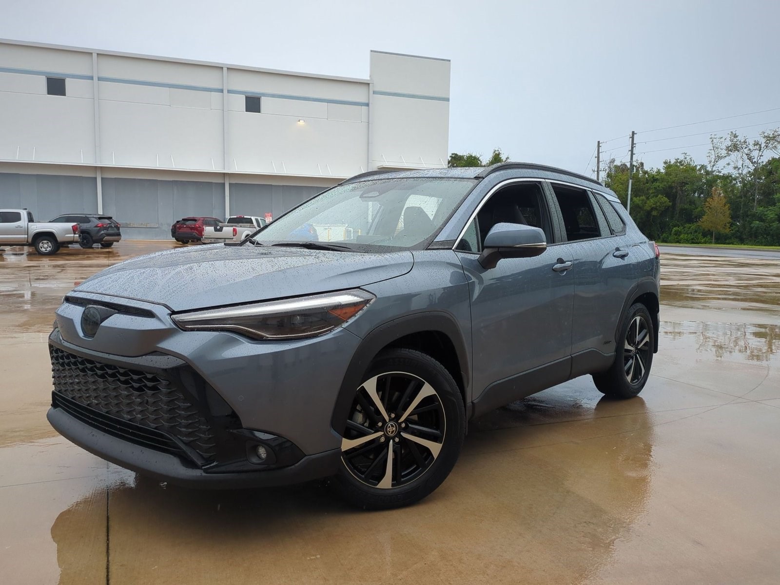 Toyota Corolla Cross Hybrid