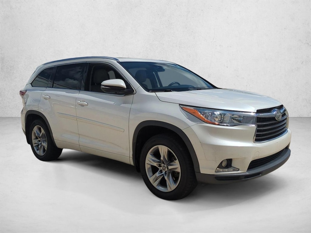 Used 2016 Toyota Highlander Limited Platinum V6 SUV