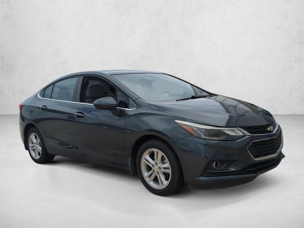 Used 2018 Chevrolet Cruze LT Diesel Auto Sedan