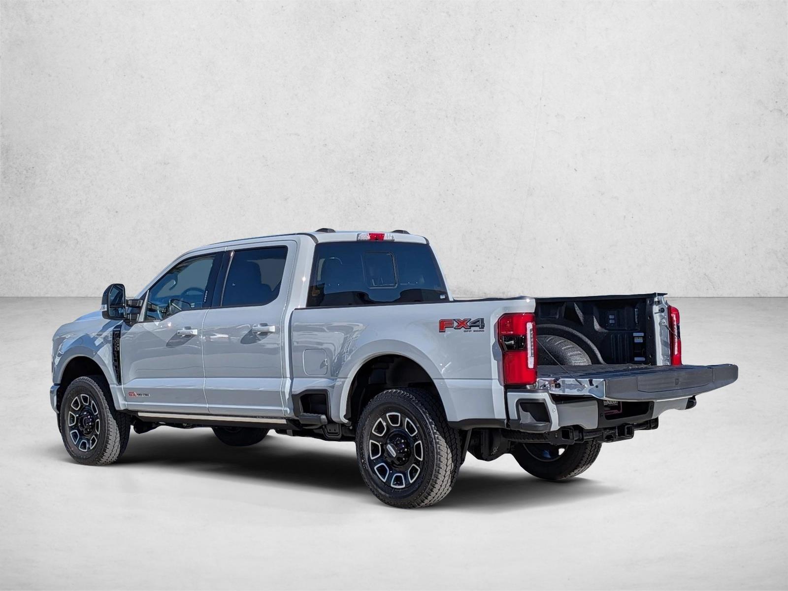 2026 Ford F-250 Super Duty Platinum - Photo 9