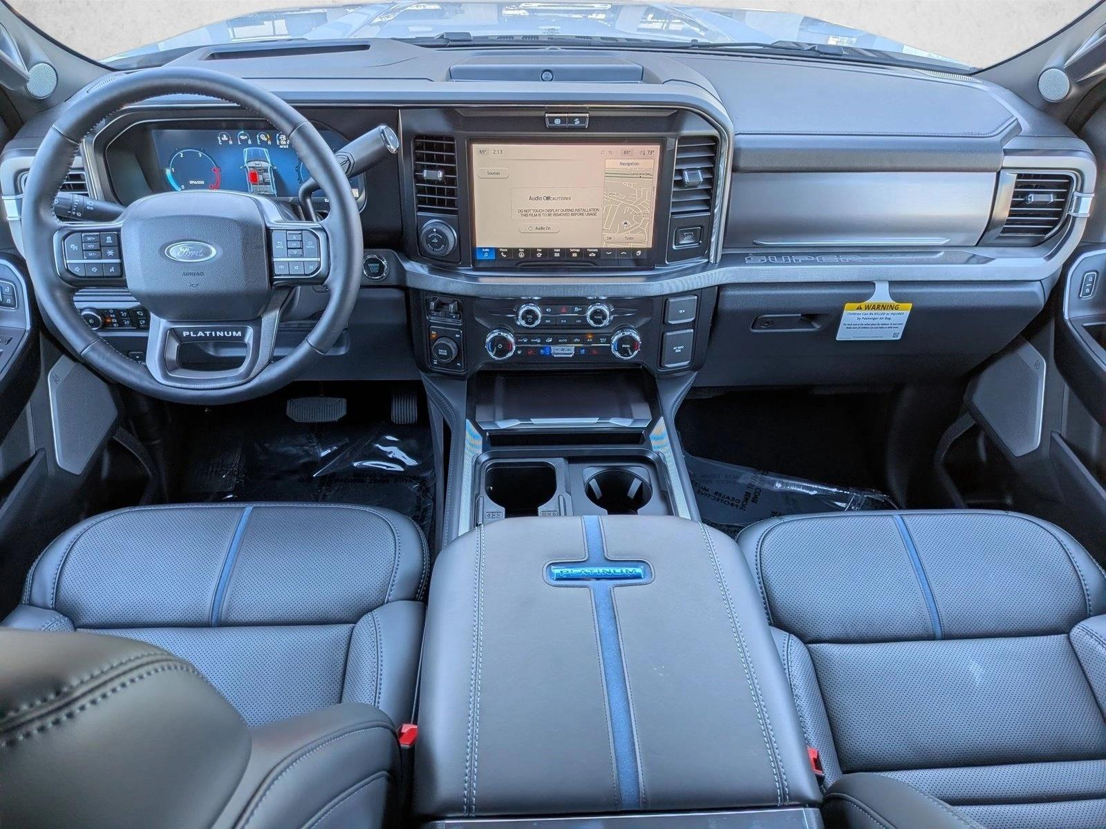 2026 Ford F-250 Super Duty Platinum - Photo 15