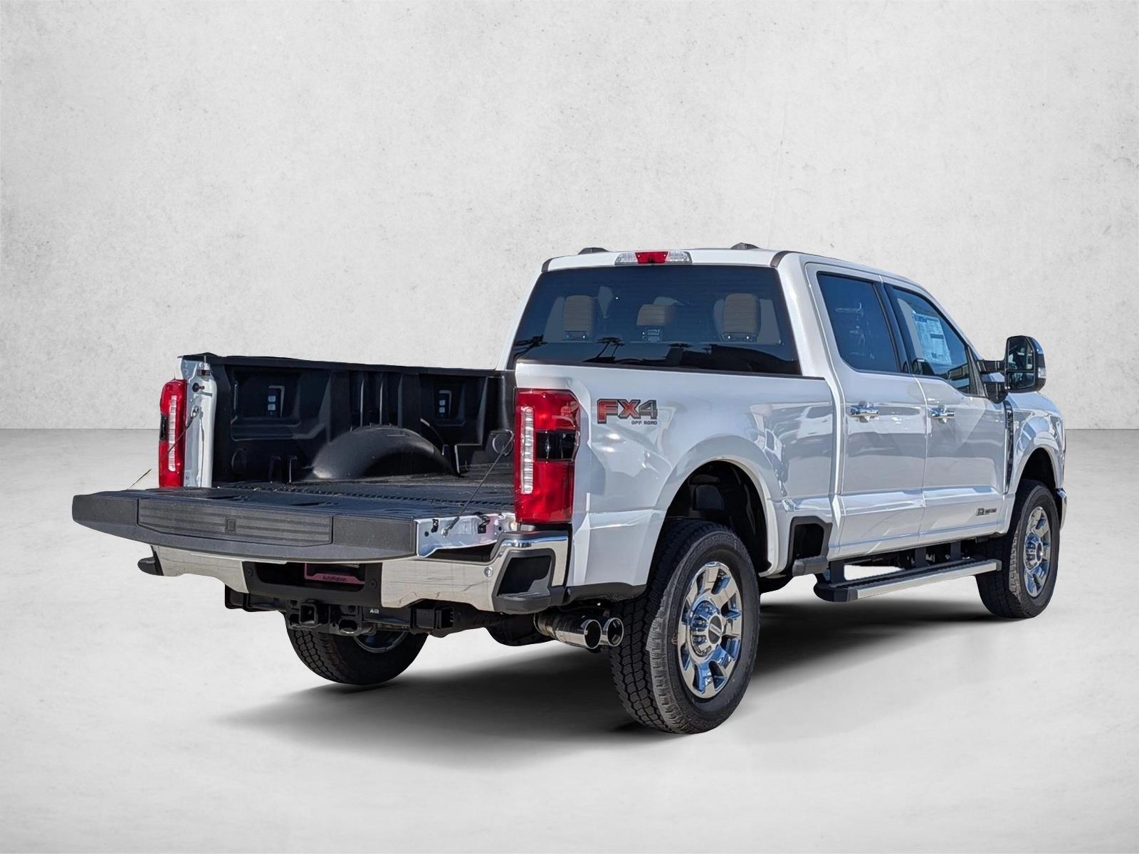 2026 Ford F-250 Super Duty Lariat - Photo 2