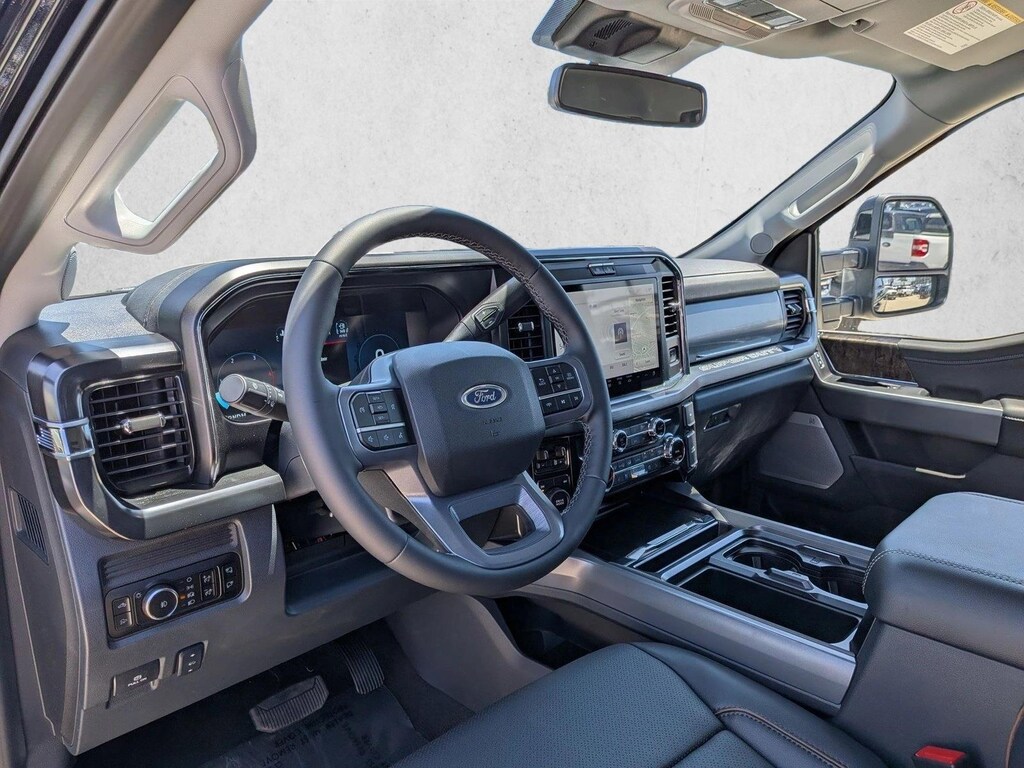 New 2026 Ford F-250 LARIAT Truck Crew Cab