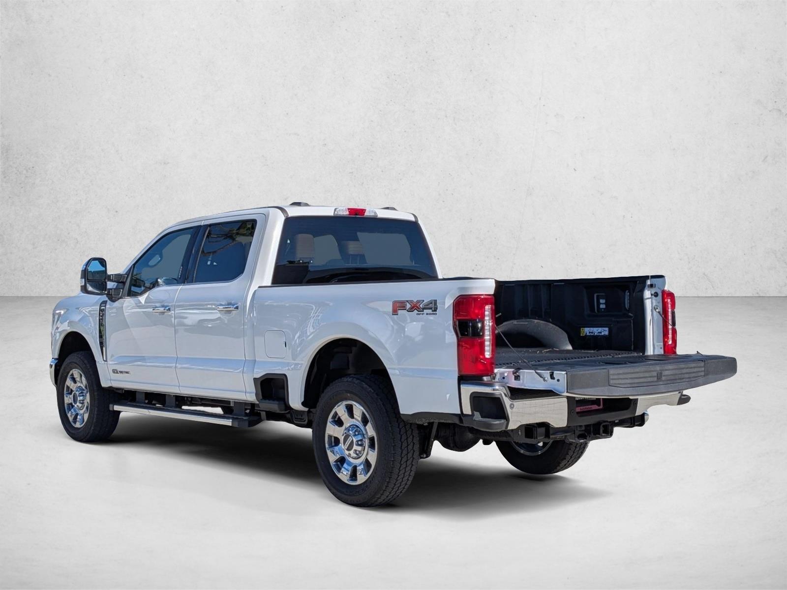 2026 Ford F-250 Super Duty Lariat - Photo 9