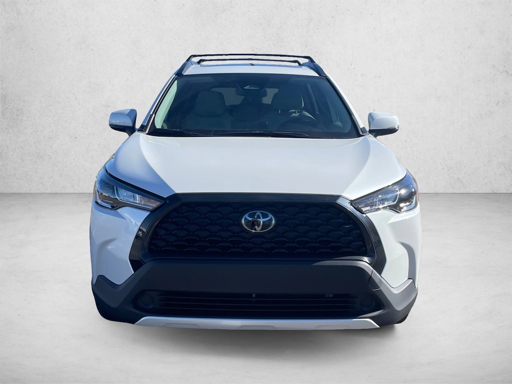 Used 2024 Toyota Corolla Cross LE SUV