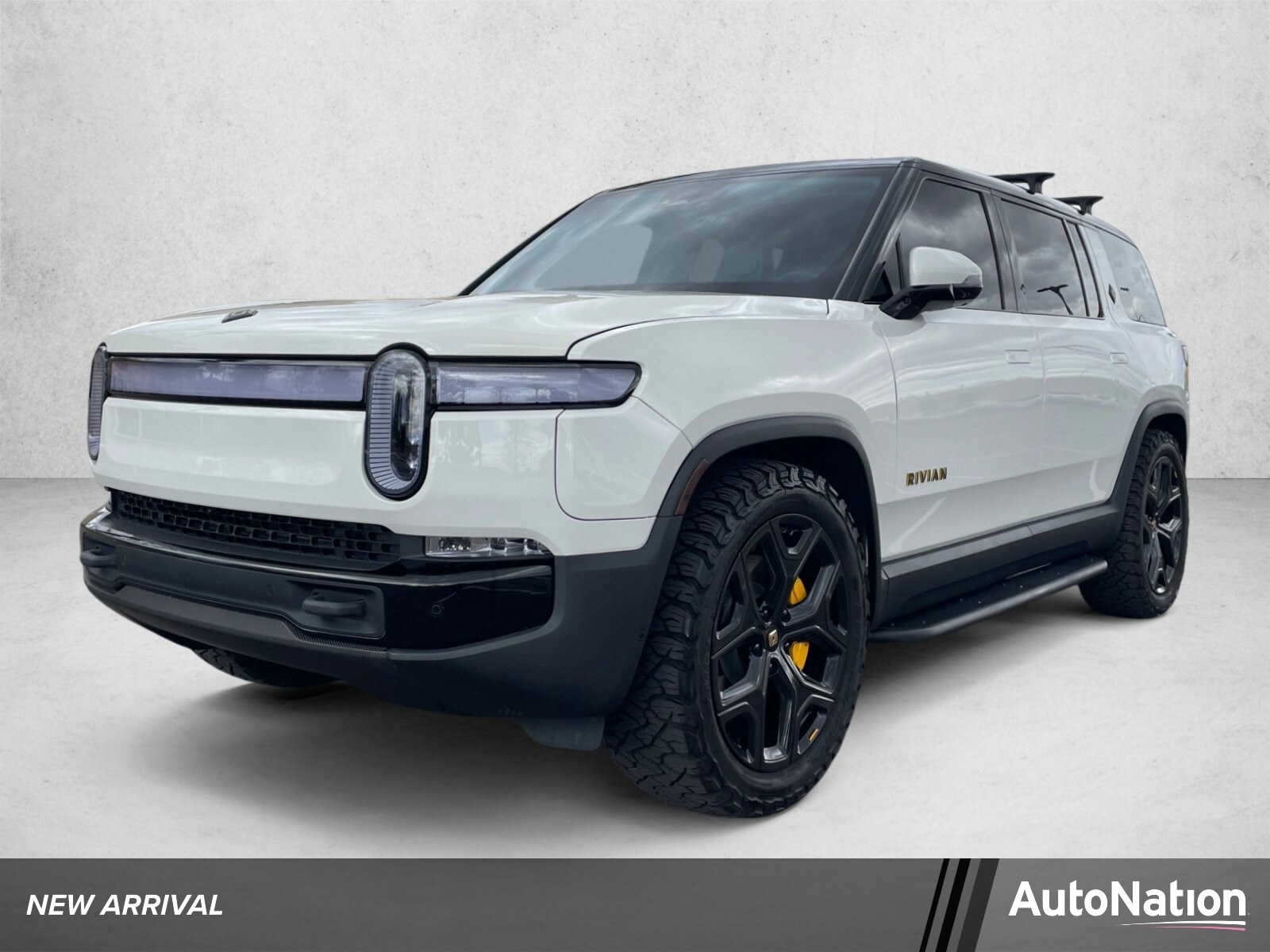 2023 Rivian R1S