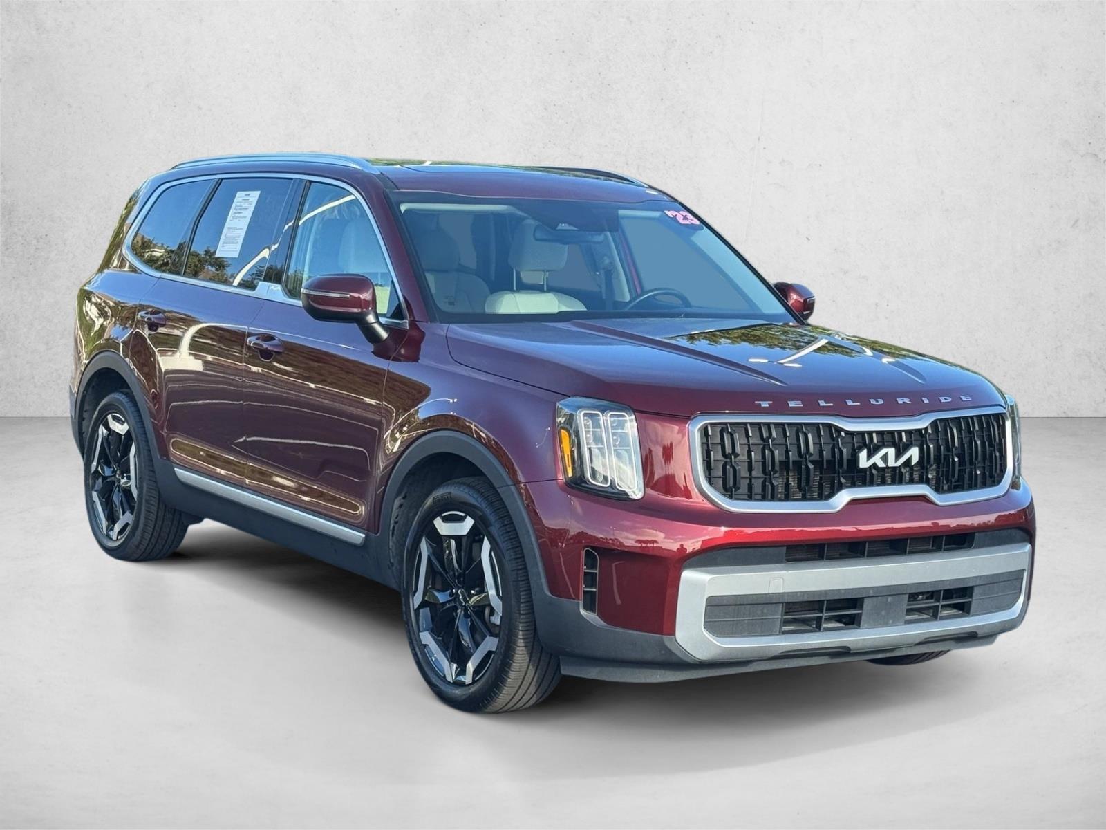Used 2023 Kia Telluride EX Sport Utility