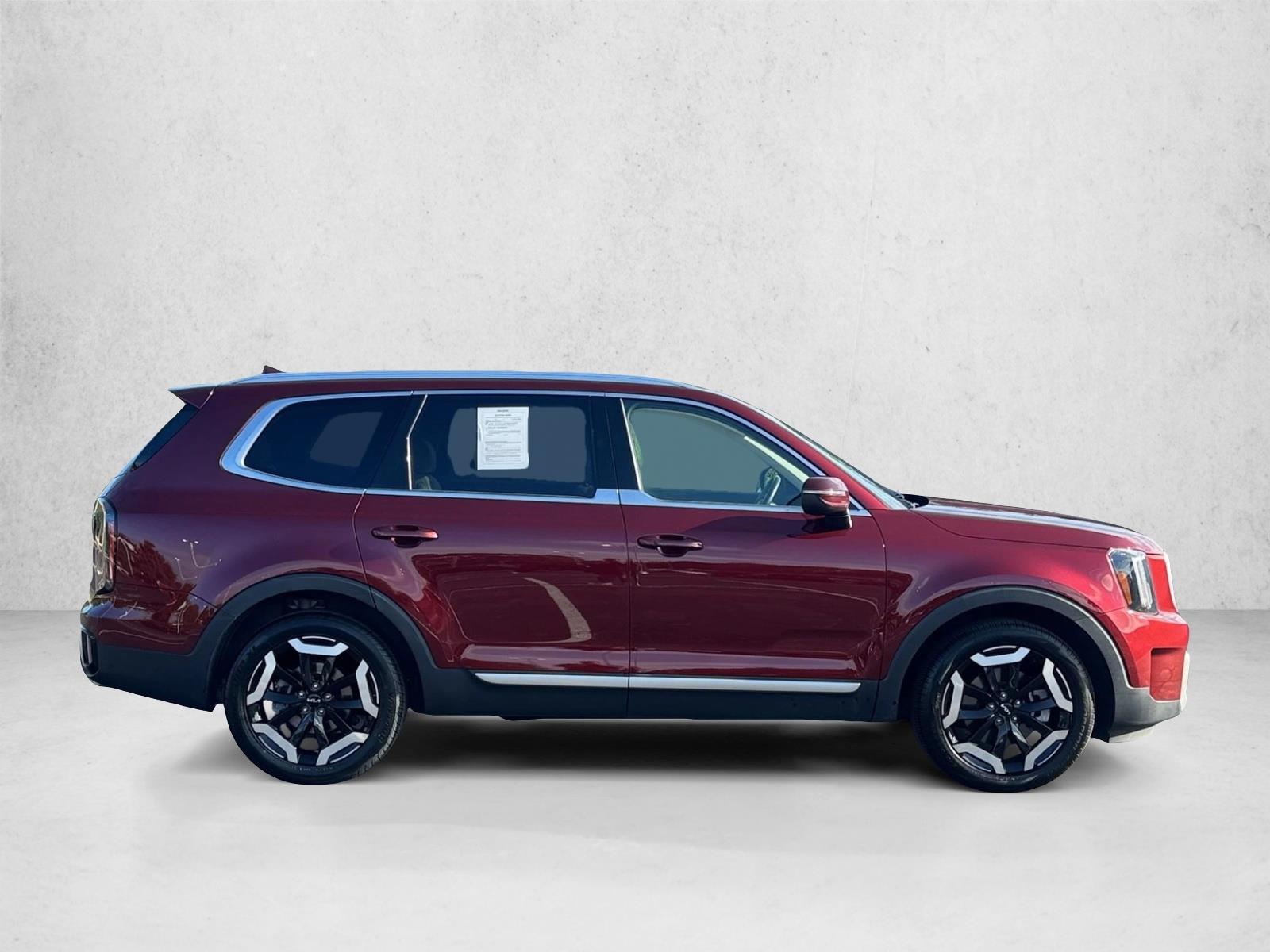 Used 2023 Kia Telluride EX Sport Utility