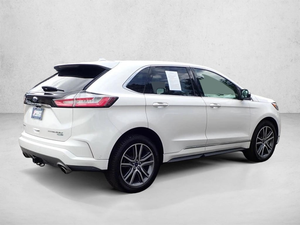 Used 2019 Ford Edge Titanium Sport Utility