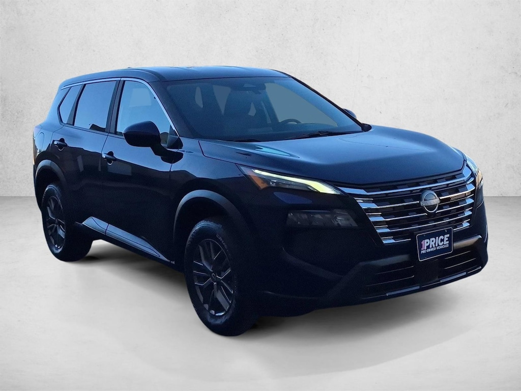 Used 2026 Nissan Rogue SV Sport Utility