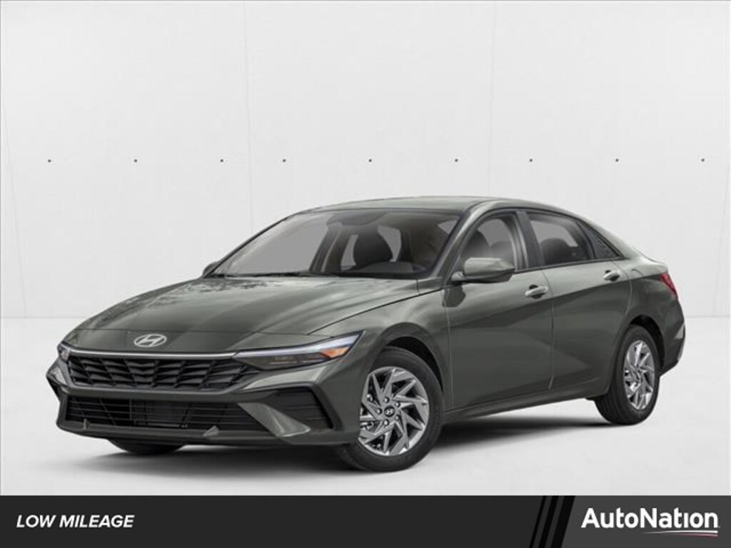 Used 2026 Hyundai Elantra SEL Sport Premium 4dr Car