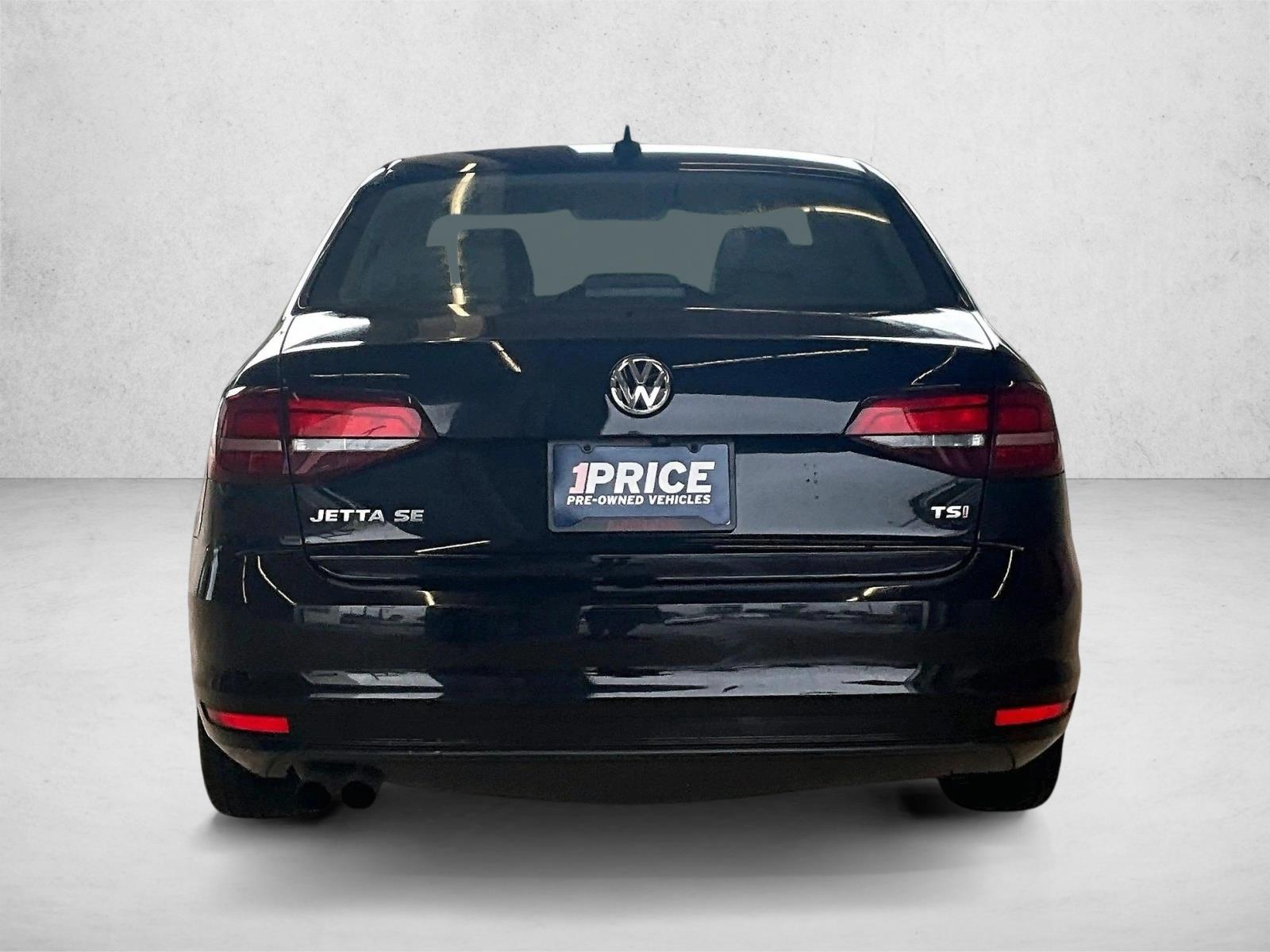 Used 2017 Volkswagen Jetta 1.4T SE 4dr Car
