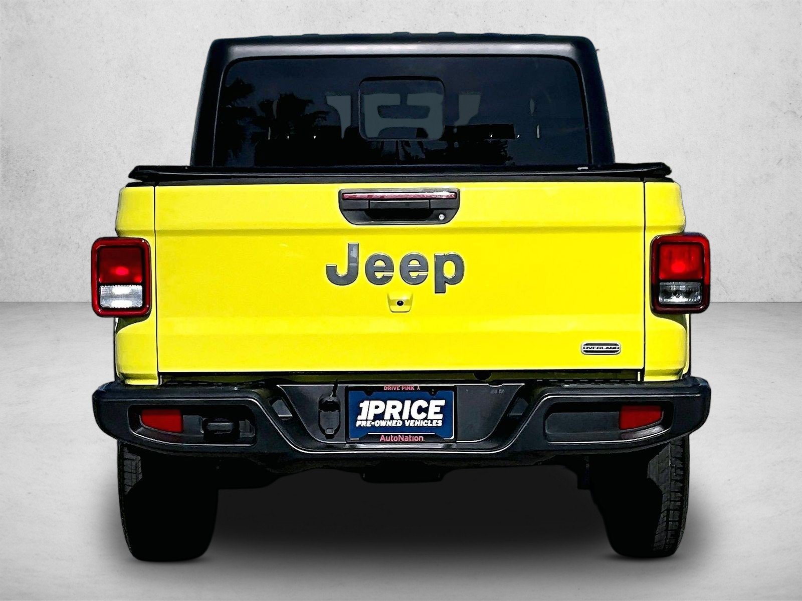 Used 2023 Jeep Gladiator Overland Crew Cab Pickup
