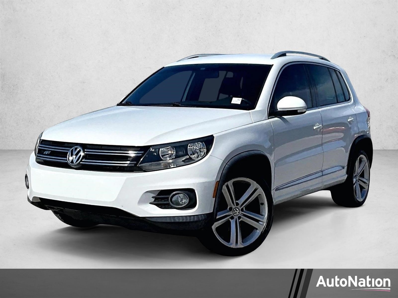 2016 Volkswagen Tiguan R-Line