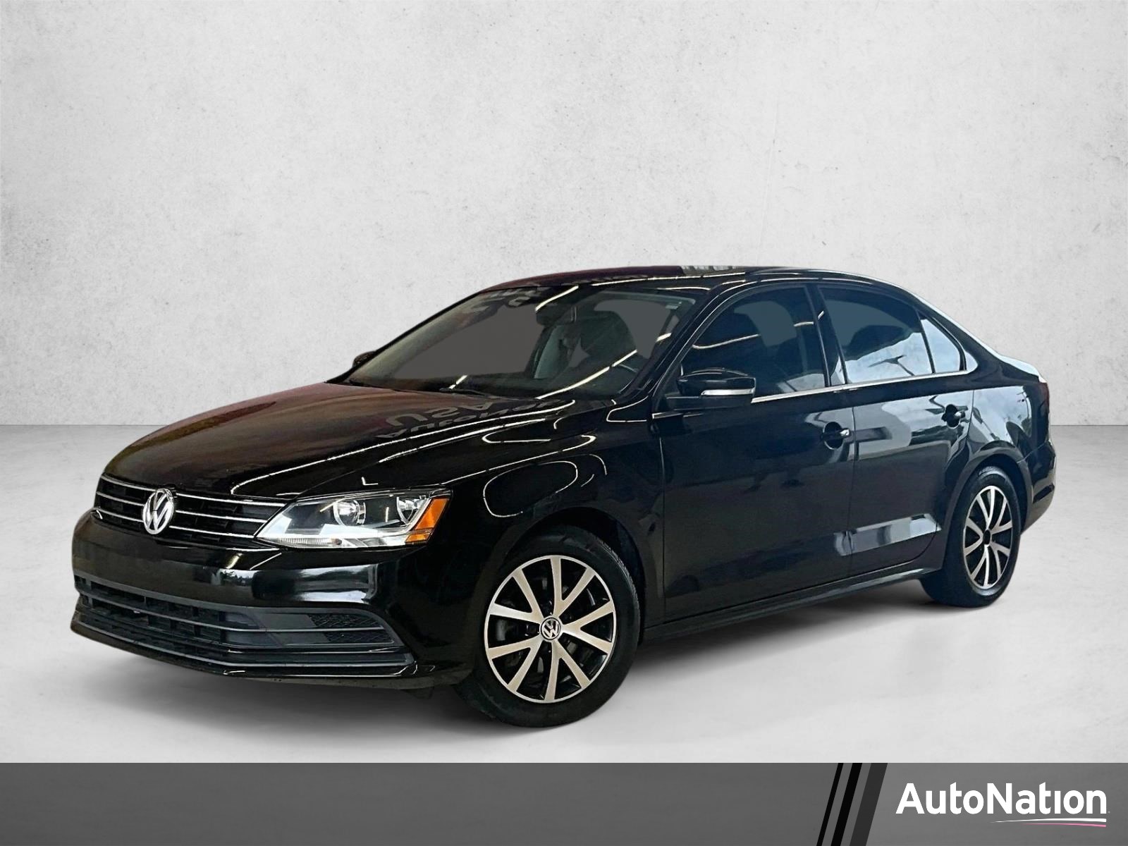 Used 2017 Volkswagen Jetta 1.4T SE 4dr Car