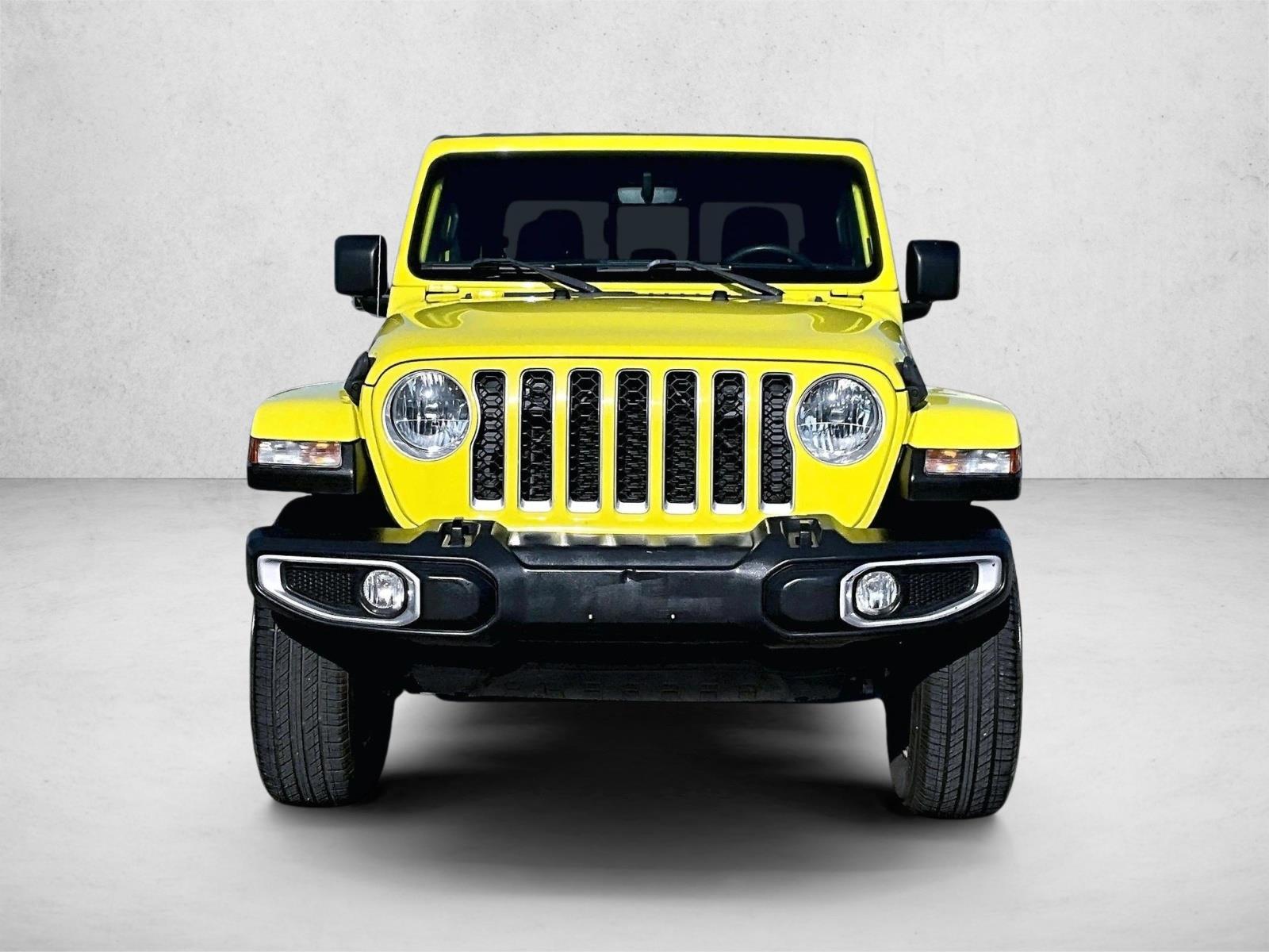 Used 2023 Jeep Gladiator Overland Crew Cab Pickup