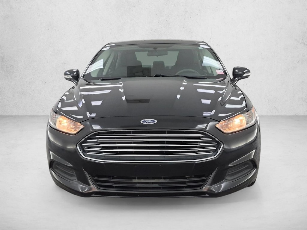 Used 2015 Ford Fusion Hybrid SE Sedan