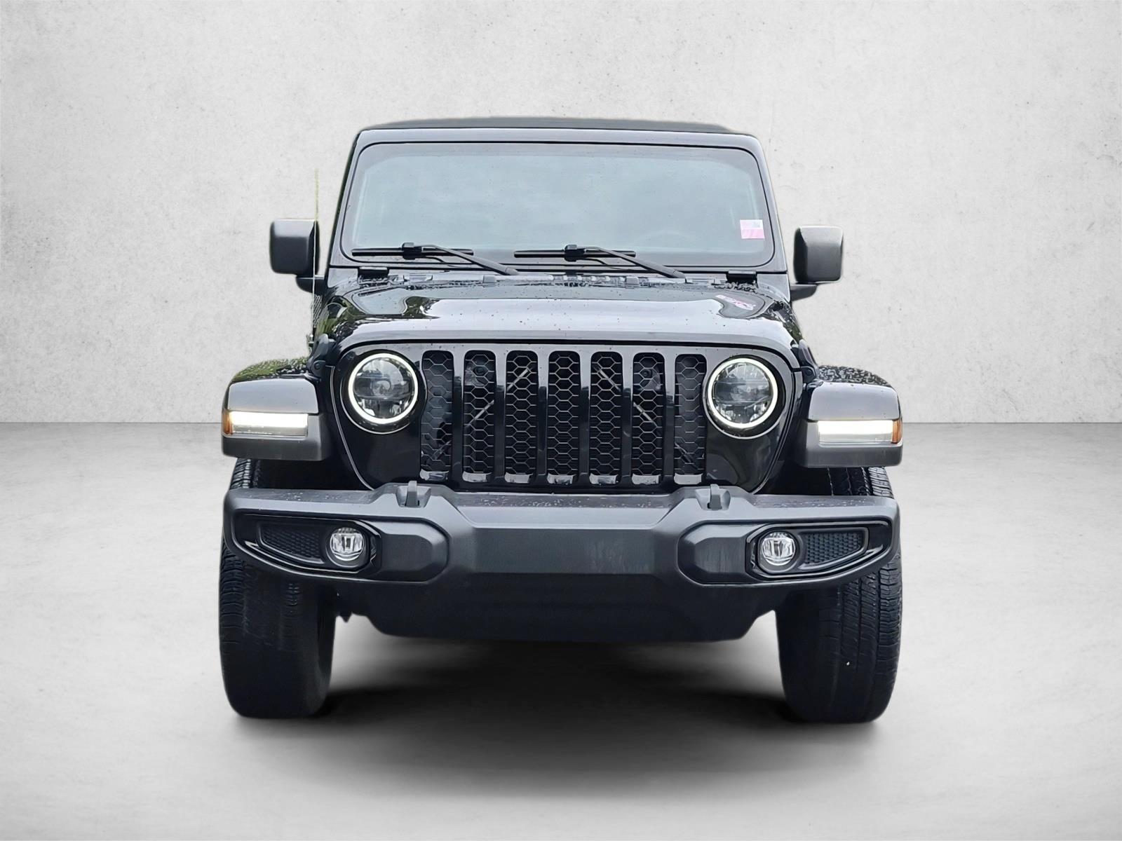 Used 2023 Jeep Gladiator Sport Truck Crew Cab
