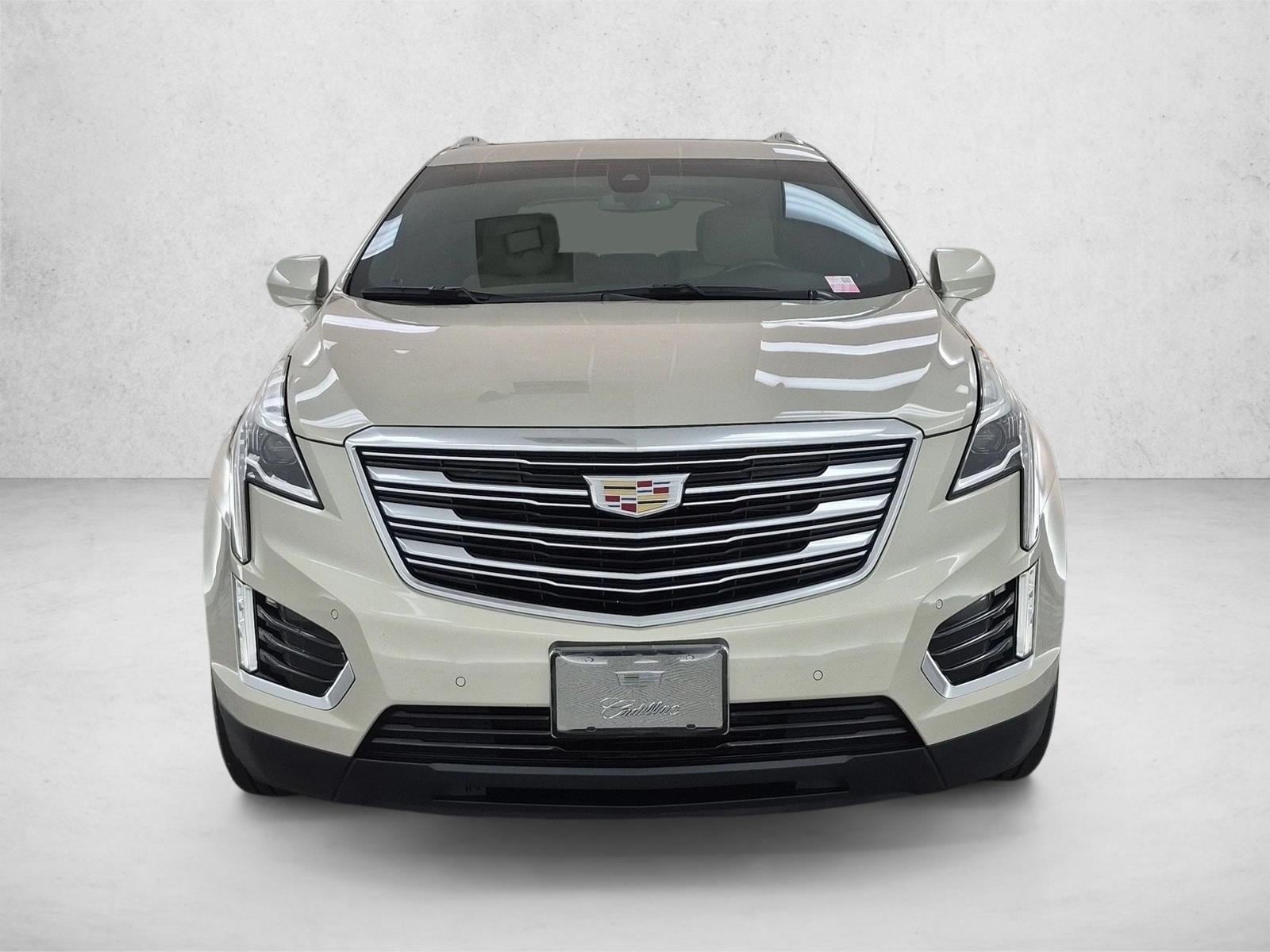 Used 2017 Cadillac XT5 Premium Luxury with VIN 1GYKNERS6HZ125906 for sale in Hardeeville, SC